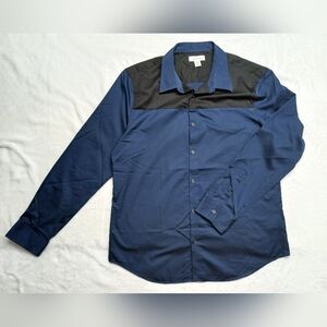 Calvin Klein Men's Blue and Black Dress Shirt Size XL